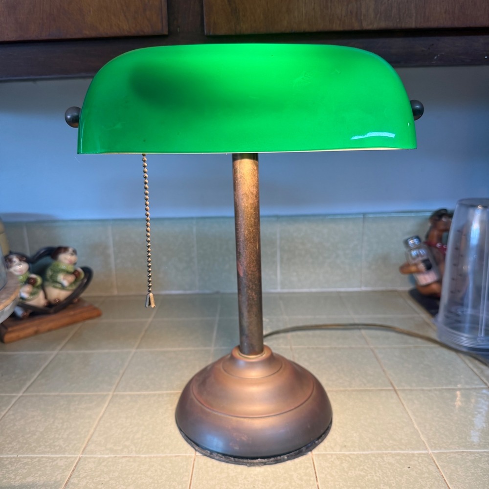 Vintage Bankers Lamp Green Glass Shade Bronze Base Desk Light Pull Chain 14in